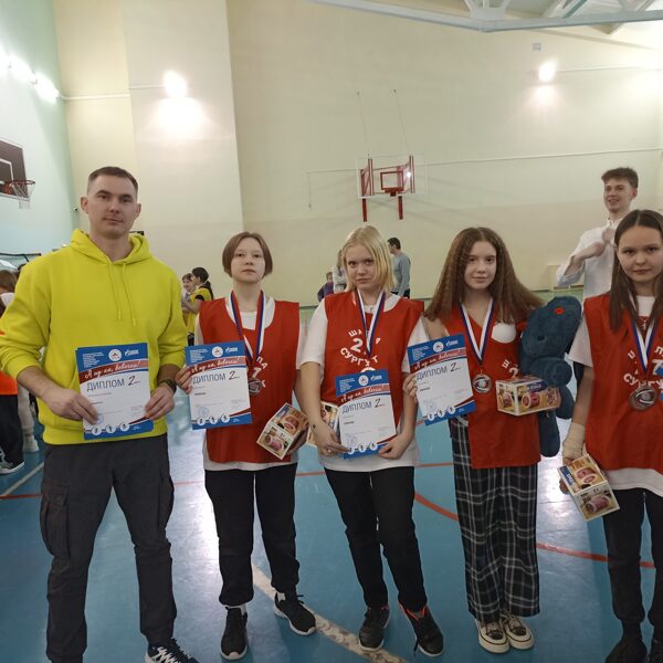 Соревнование "А ну-ка девочки!"