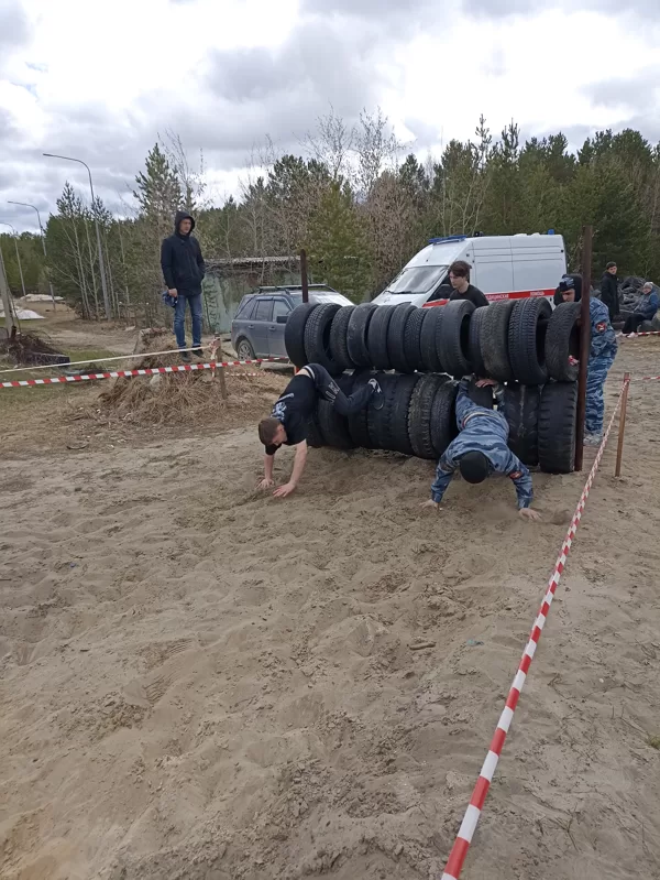 Военно-спортивная игра "Полигон"