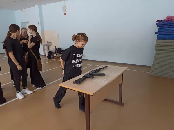 Соревнование "А ну-ка девочки!"